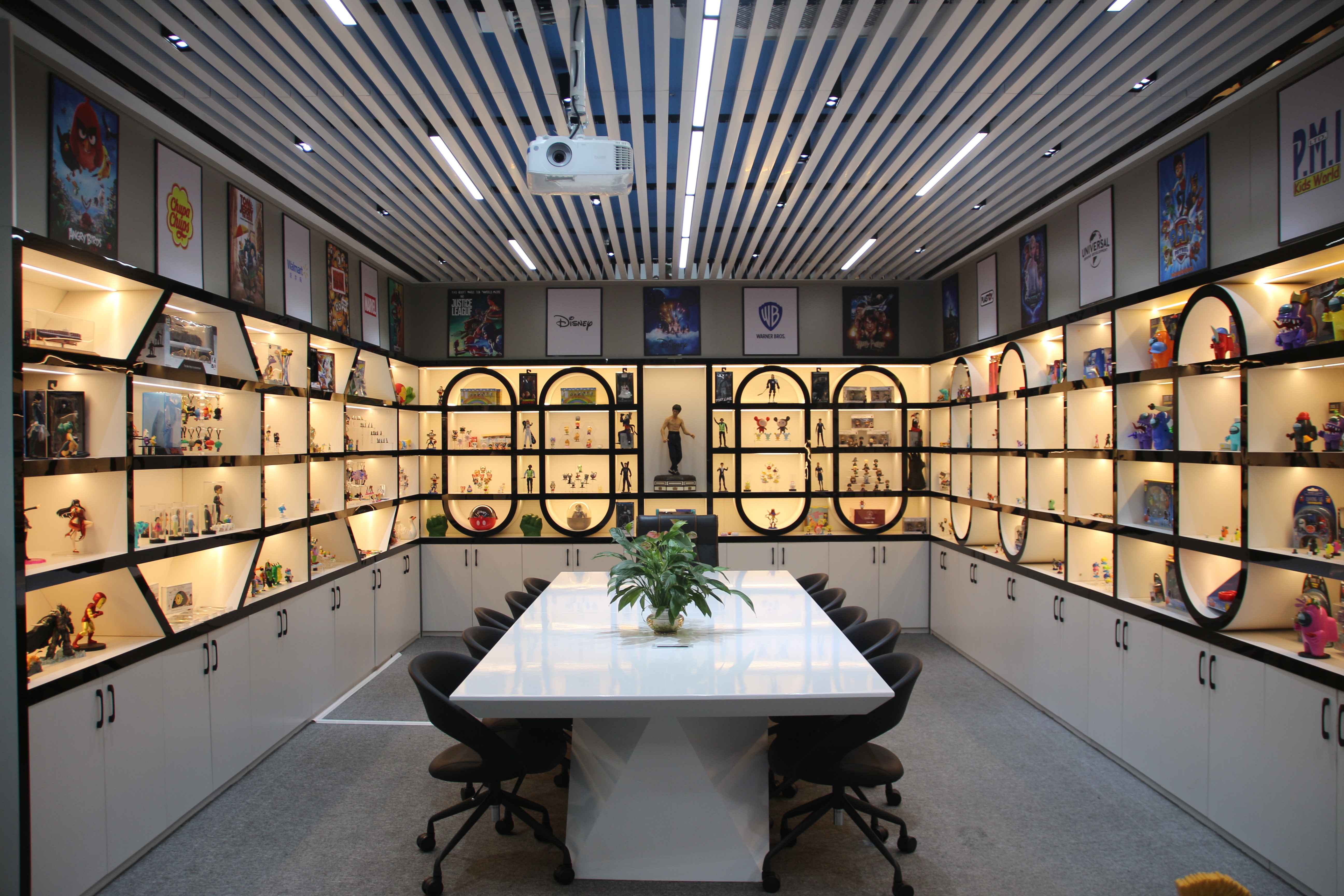 產(chǎn)品展廳